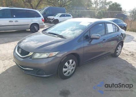 2015 Honda Civic Lx z USA, uszkodzony, nr VIN 19XFB2F57FE074745